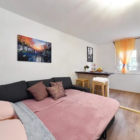 Studio Apartment Aneta Zagreb Exterior photo
